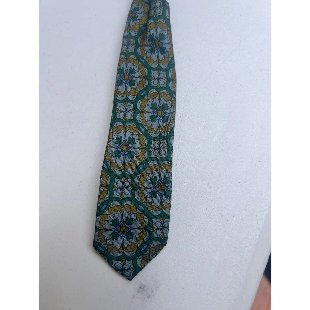 Vintage Stark Bros Since 1922 Tie Green Gold Four Leaf Clover Geometric 55
